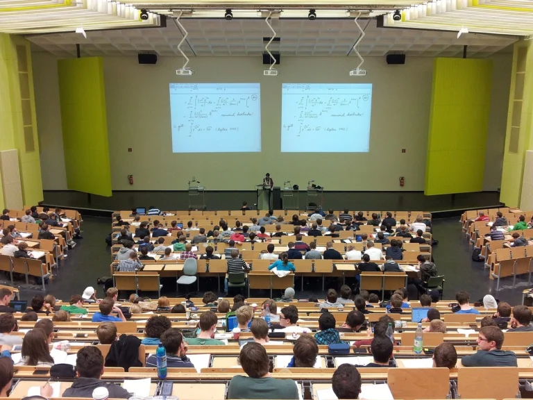 Comment organiser avec succès un séminaire ou une conférence professionnelle ?